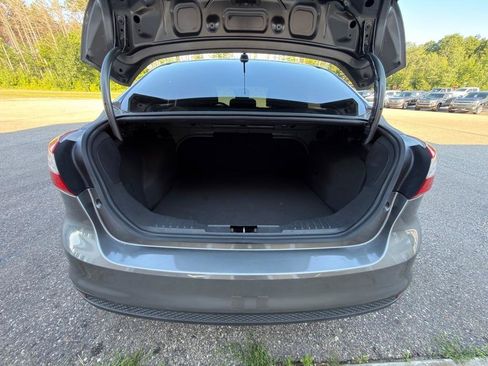 Used 2014 Ford Focus S FWD image 14