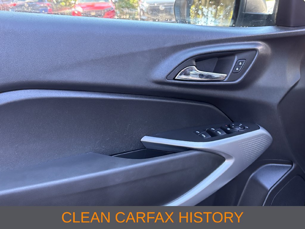 Used 2024 Chevrolet Trax LS FWD image 3