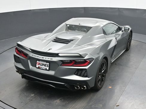 Used 2023 Chevrolet Corvette Stingray Premium Conv w/ Z51 Performance Package image 37