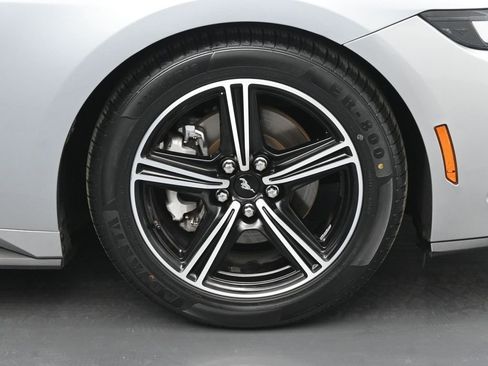 Used 2024 Ford Mustang Premium image 22