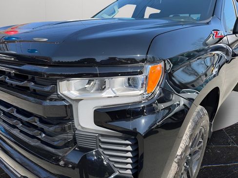 Used 2024 Chevrolet Silverado 1500 RST w/ Convenience Package II image 9