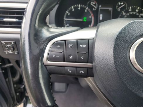 Used 2023 Lexus GX 460 Luxury w/ Accessory Package AWD/4WD image 22