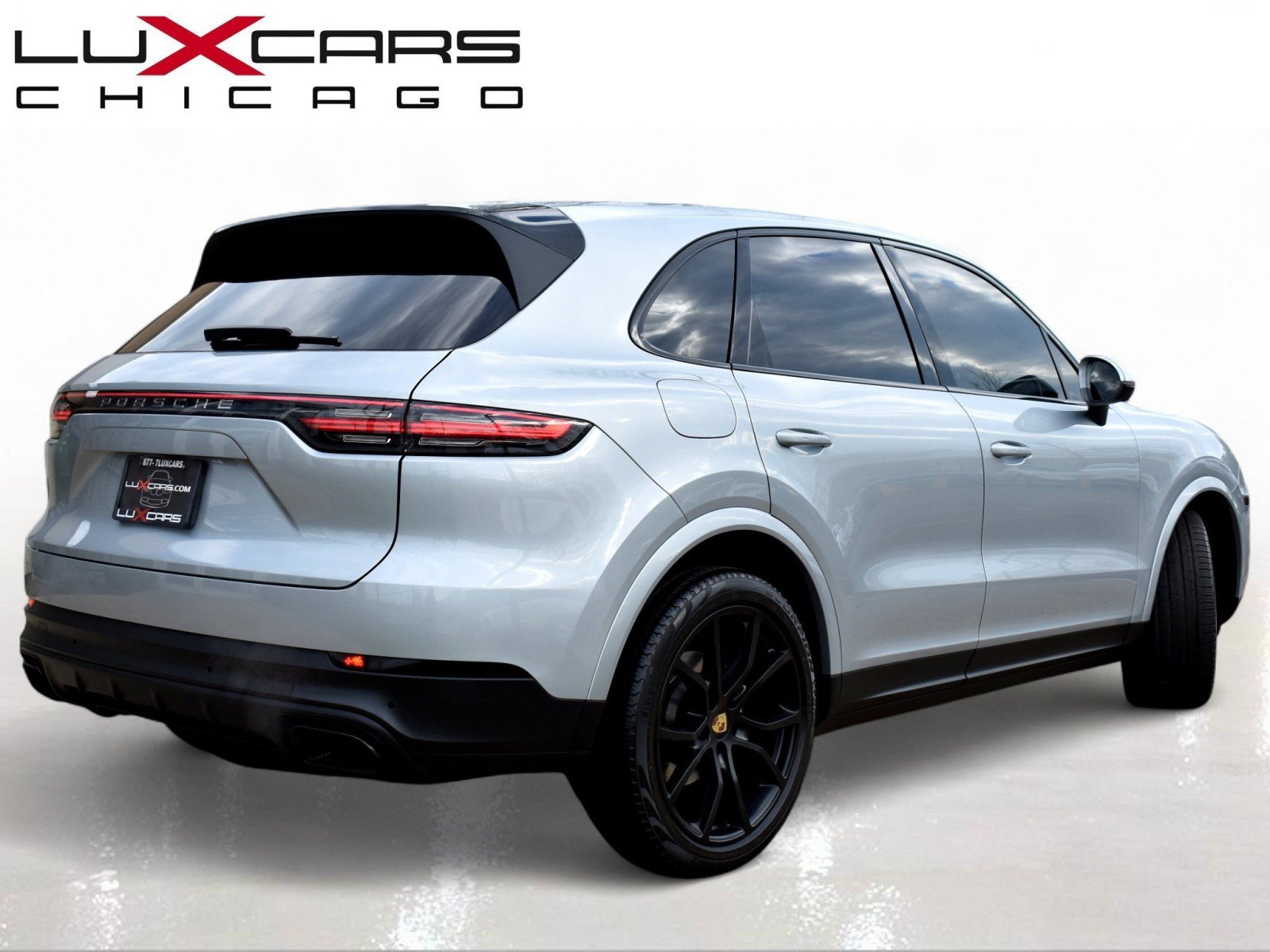 Used 2021 Porsche Cayenne AWD/4WD image 6