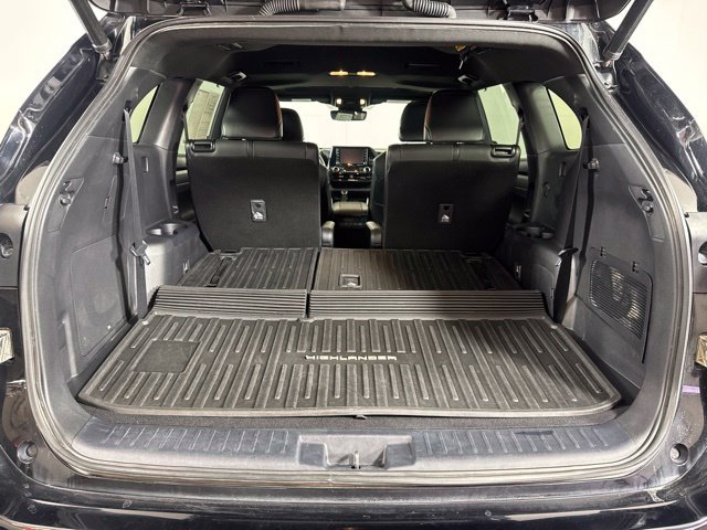 Used 2021 Toyota Highlander XSE AWD/4WD image 22