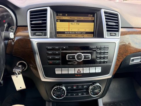 Used 2012 Mercedes-Benz ML 350 4MATIC image 35