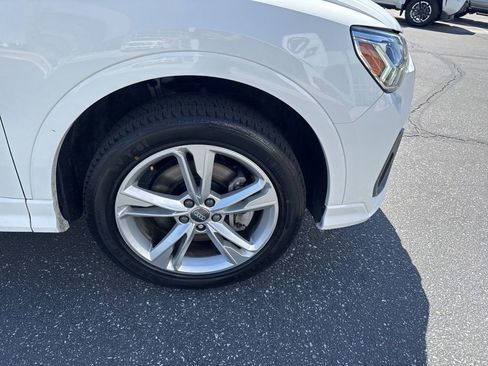 Used 2020 Audi Q3 2.0T Premium Plus w/ Premium Plus Package AWD/4WD image 21