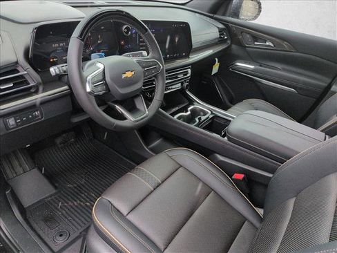 New 2026 Chevrolet Traverse High Country image 13