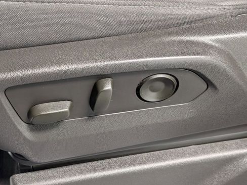 Certified 2023 GMC Sierra 1500 Elevation w/ Preferred Package AWD/4WD image 12