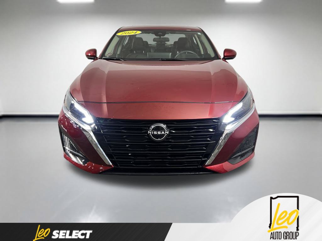 Used 2024 Nissan Altima 2.5 SL AWD/4WD image 2