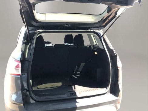 Used 2016 Ford Escape SE AWD/4WD image 13
