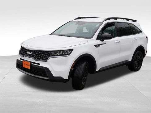 Certified 2023 Kia Sorento S AWD/4WD image 11
