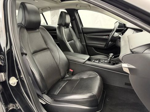 Used 2021 MAZDA MAZDA3 s FWD image 31