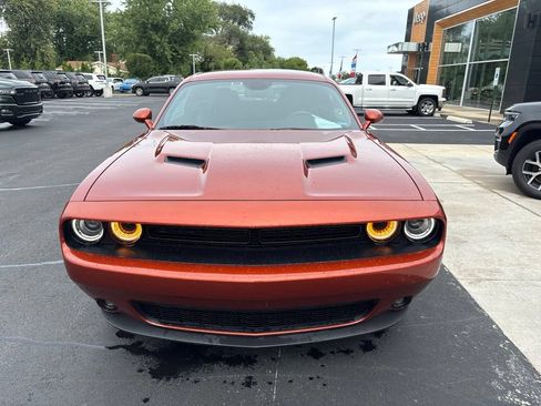 Used 2021 Dodge Challenger SXT w/ Driver Convenience Group AWD/4WD image 8