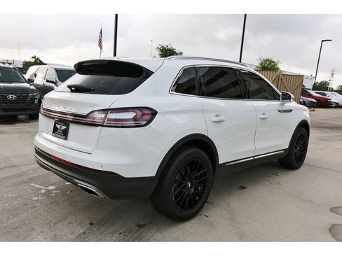 Used 2022 Lincoln Nautilus Reserve w/ Equipment Group 201A FWD image 8