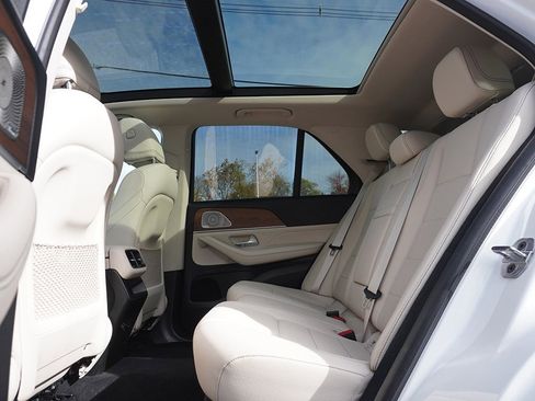 Used 2022 Mercedes-Benz GLE 350 4MATIC image 38