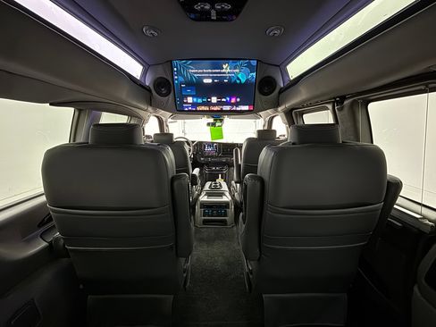 New 2026 GMC Savana 2500 w/ Driver Convenience Package RWD image 3