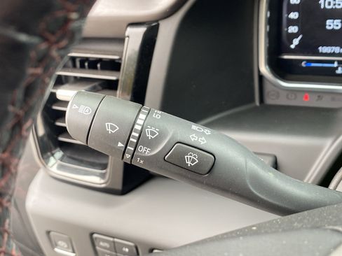 Used 2024 GMC Sierra 2500 AT4X image 78