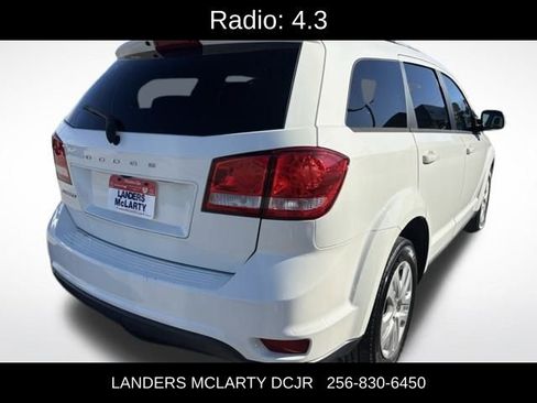 Used 2019 Dodge Journey SE image 7