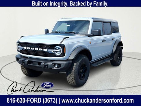 New 2026 Ford Bronco Badlands AWD/4WD image 1