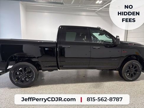 New 2026 RAM 2500 Big Horn AWD/4WD image 25
