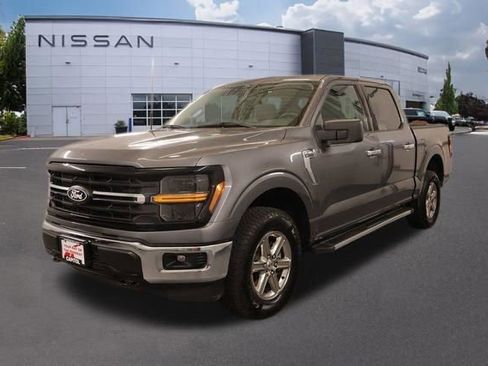 Used 2025 Ford F150 XLT w/ Equipment Group 301A Standard AWD/4WD image 5