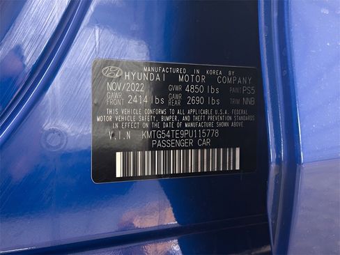 Used 2023 Genesis G70 3.3T image 28