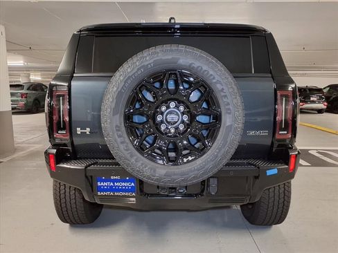 New 2026 GMC Hummer EV SUV image 9