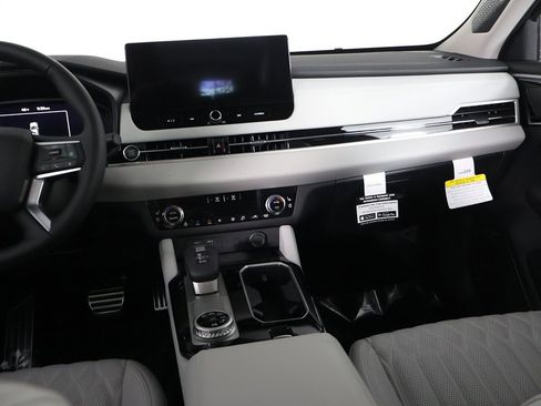 New 2025 Mitsubishi Outlander SEL image 40