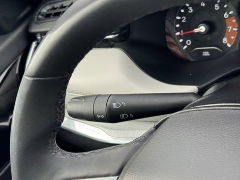 Used 2024 Jeep Compass Limited image 25