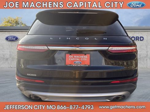 Used 2022 Lincoln Corsair AWD w/ Premium Package image 9