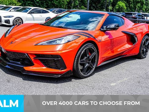 Used 2020 Chevrolet Corvette Stingray Preferred Cpe w/ 2LT Preferred Equipment Group RWD image 3