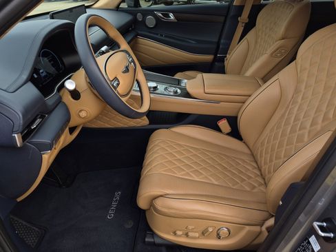 Used 2024 Genesis GV80 3.5T w/ Prestige Package image 30