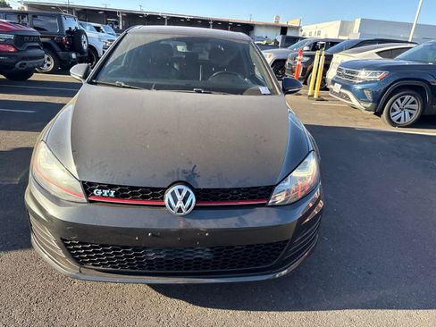 Used 2015 Volkswagen GTI SE w/ Lighting Package (SEL) FWD image 3