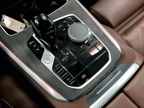 Used 2023 BMW X5 xDrive40i w/ Premium Package image 37