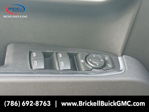 New 2025 GMC Sierra 1500 Elevation image 34