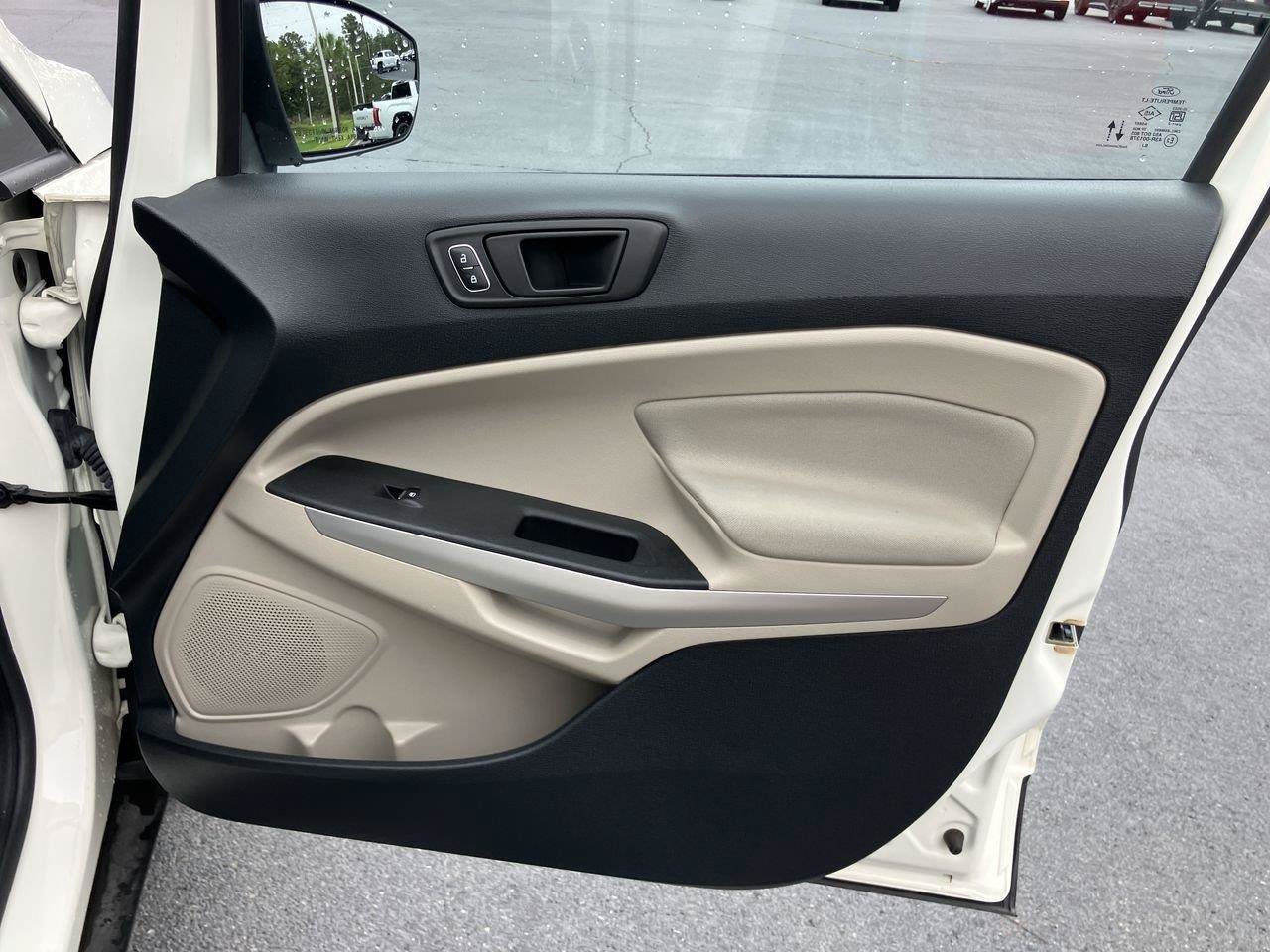 Used 2020 Ford EcoSport S FWD image 31