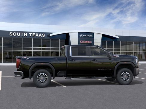 New 2026 GMC Sierra 2500 SLE image 5