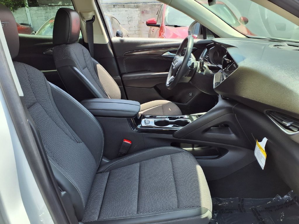 Certified 2023 Buick Envision Preferred FWD image 6