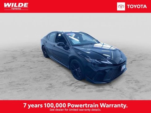 Certified 2025 Toyota Camry SE image 3