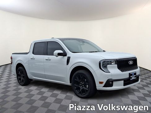 Used 2025 Ford Maverick Lobo AWD/4WD image 1
