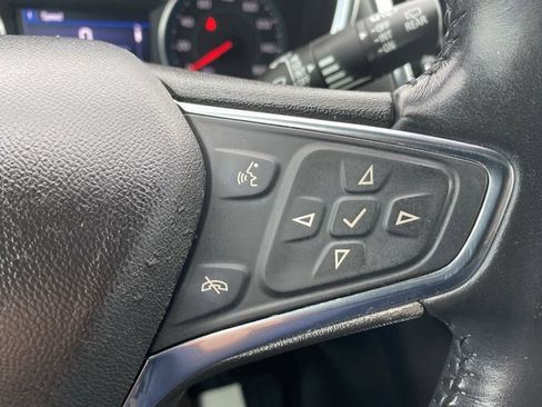 Used 2020 Chevrolet Equinox LT image 28