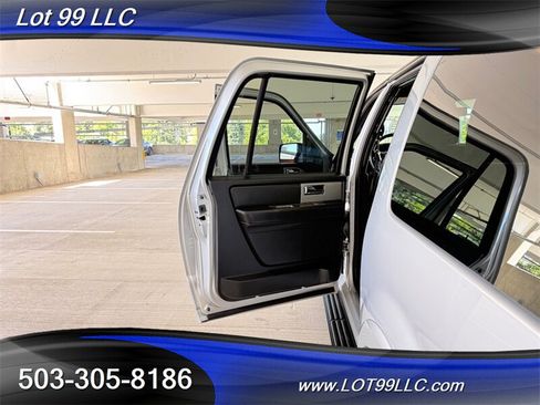 Used 2015 Ford Expedition EL XLT w/ Equipment Group 202A AWD/4WD image 46