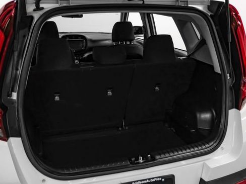 Used 2022 Kia Soul LX FWD image 45