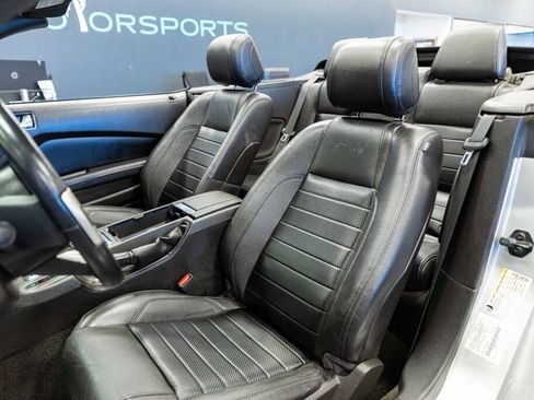 Used 2012 Ford Mustang GT Premium w/ Electronics Pkg image 10