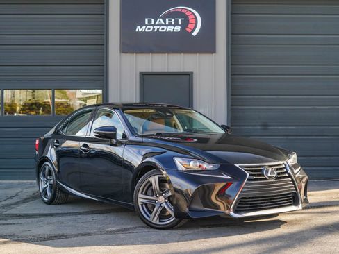 Used 2018 Lexus IS 300 AWD w/ Comfort Package image 1