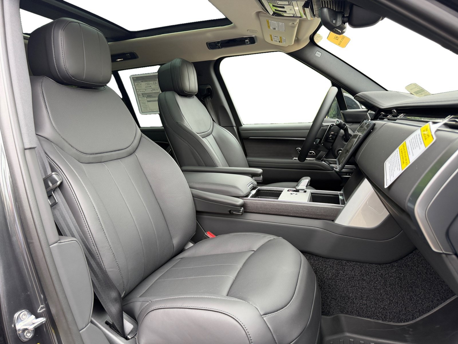 New 2026 Land Rover Range Rover SE AWD/4WD image 22