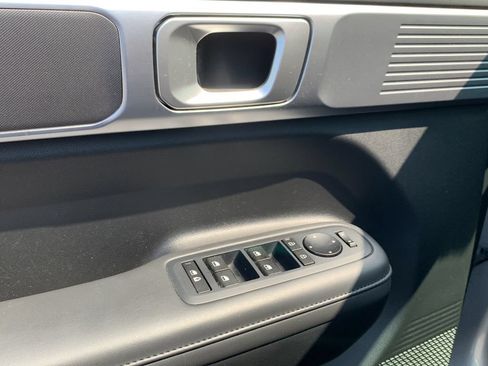 Certified 2024 Hyundai Santa Fe SEL AWD/4WD image 12