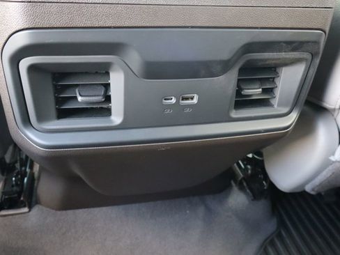 Used 2025 Chevrolet Silverado 2500 LT w/ Safety Package AWD/4WD image 19