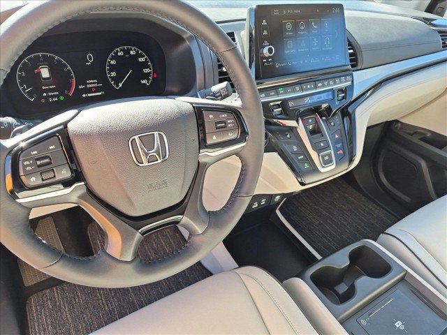 New 2027 Honda Odyssey Touring image 3