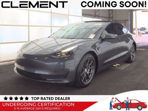 Used 2023 Tesla Model 3 Standard Range RWD image 1